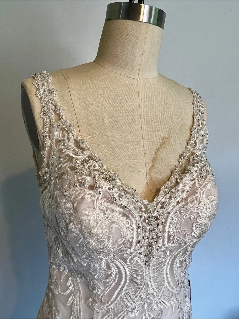 Ivory-Champagne V-Neck Lace Mermaid Wedding Dress - Picture 6 of 12